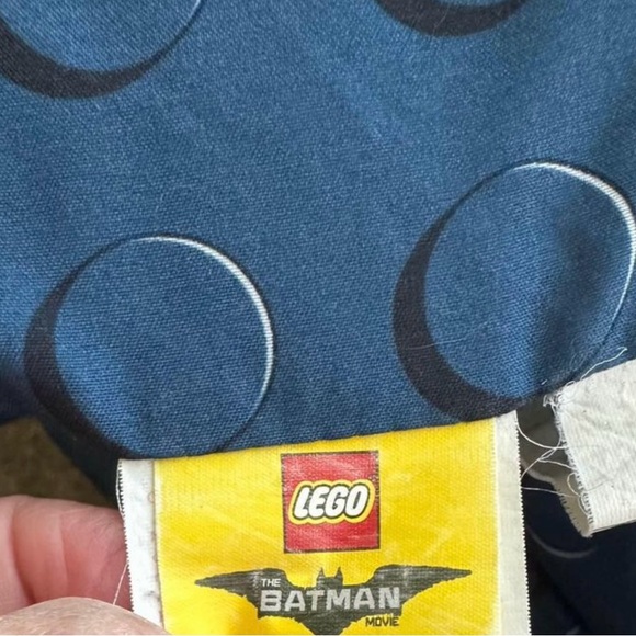 Lego Batman Themed reversible, comforter, and sheet set. size full. - Picture 6 of 8